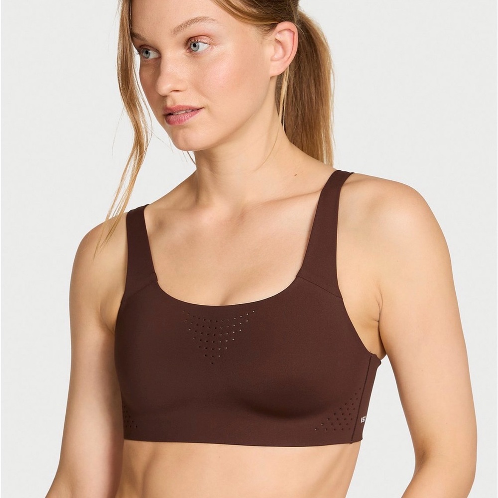 Victoria's Secret VSX Featherweight Max Sports Bra